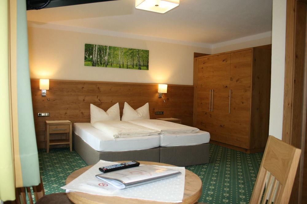 Pension Birkenhof Mayrhofen Buitenkant foto