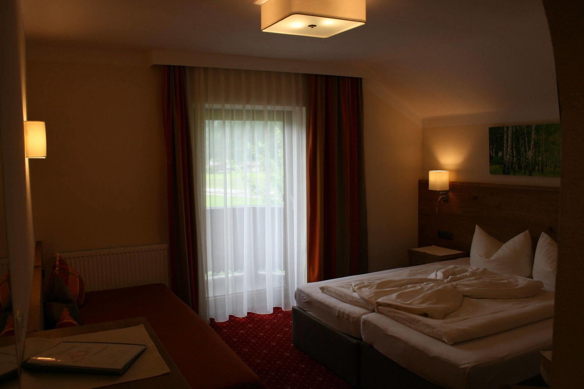 Pension Birkenhof Mayrhofen Buitenkant foto